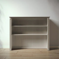 Romina Dakota Hutch